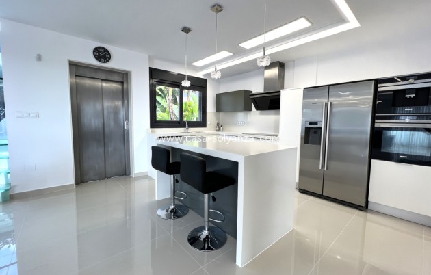 Herverkoop - Villa - San Miguel de Salinas - Inland