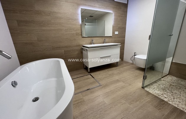 Herverkoop - Villa - San Miguel de Salinas - Inland