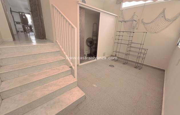 Resale - Apartment / flat - Torrevieja - La Mata