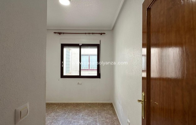 Wiederverkauf - Wohnung - Orihuela Costa - Campoamor