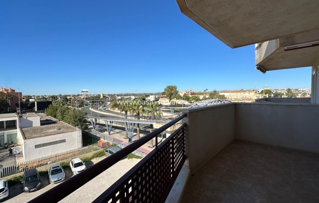 Wiederverkauf - Wohnung - Orihuela Costa - Campoamor