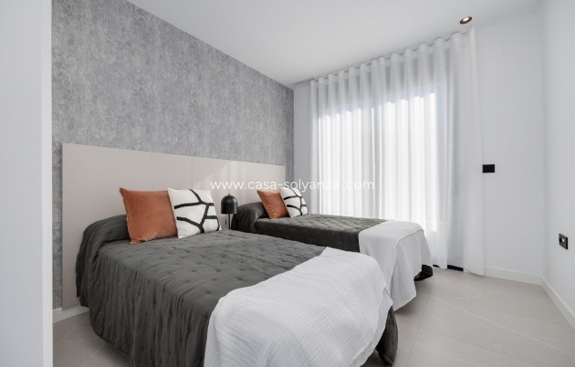 Obra nueva - Villa - Torrevieja - Sector 25