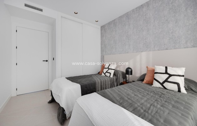 Obra nueva - Villa - Torrevieja - Sector 25