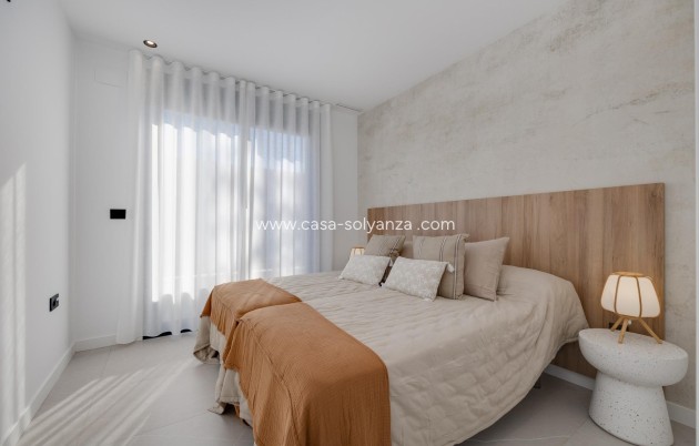 Obra nueva - Villa - Torrevieja - Sector 25