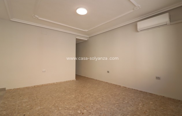 Herverkoop - Appartement / flat - Torrevieja - Torre La Mata