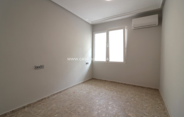 Herverkoop - Appartement / flat - Torrevieja - Torre La Mata