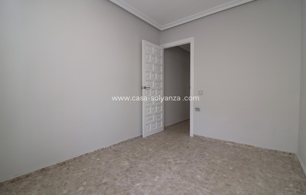 Herverkoop - Appartement / flat - Torrevieja - Torre La Mata