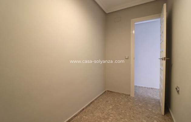 Herverkoop - Appartement / flat - Torrevieja - Torre La Mata