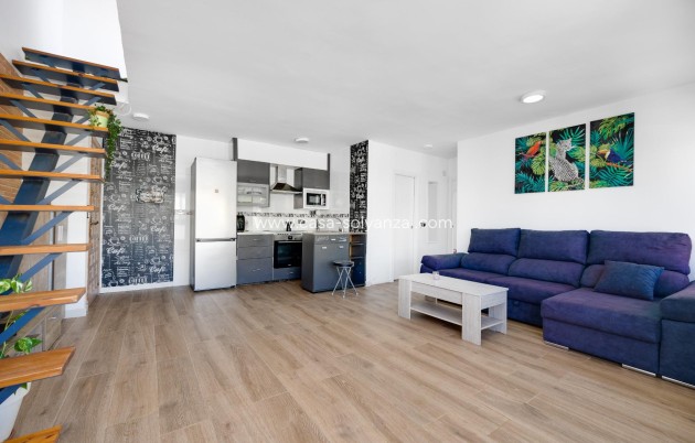 Herverkoop - Appartement / flat - Torrevieja - Eliseos playa