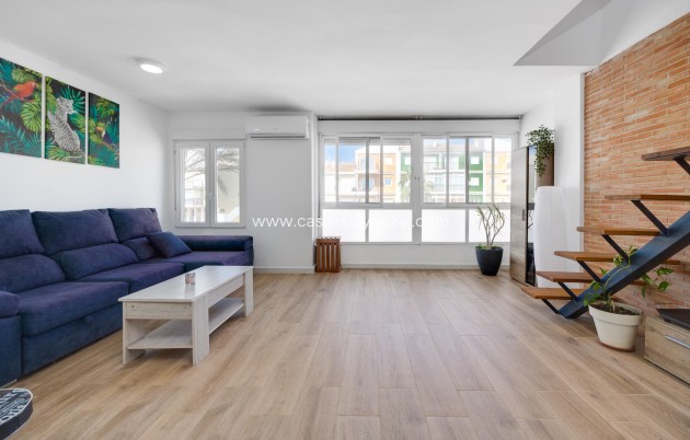 Herverkoop - Appartement / flat - Torrevieja - Eliseos playa
