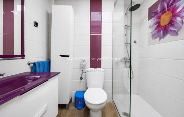 Herverkoop - Appartement / flat - Torrevieja - Eliseos playa