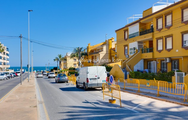 Herverkoop - Appartement / flat - Torrevieja - Eliseos playa