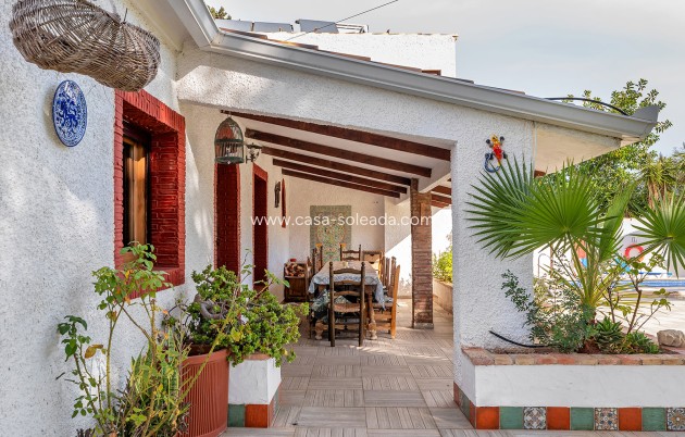 Revente - Villa - Orihuela Costa - Lomas de Cabo Roig