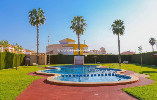 Herverkoop - Bungalow - Torrevieja - El Limonar
