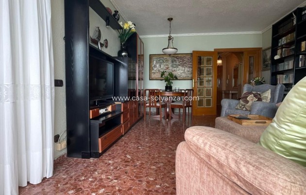 Herverkoop - Appartement / flat - Torrevieja - Las Piscinas Naturales