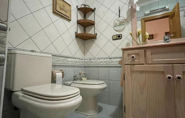 Herverkoop - Appartement / flat - Torrevieja - Las Piscinas Naturales