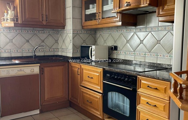 Herverkoop - Appartement / flat - Torrevieja - Las Piscinas Naturales