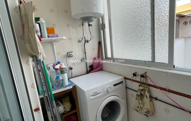 Herverkoop - Appartement / flat - Torrevieja - Las Piscinas Naturales