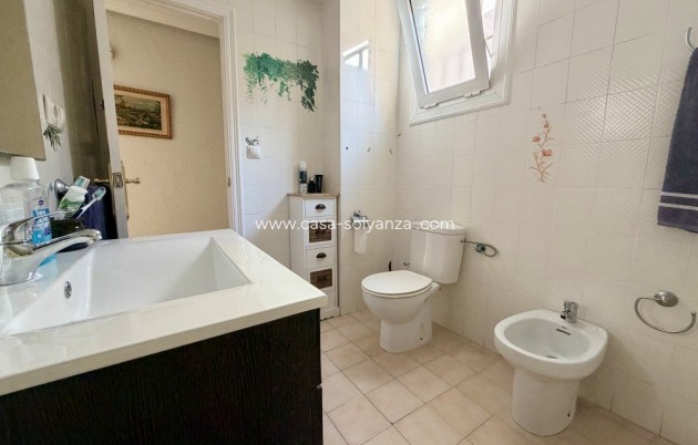 Resale - Apartment / flat - Elche - Costa Blanca