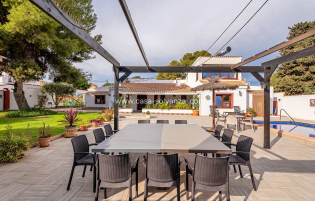 Revente - Villa - Orihuela Costa - Lomas de Cabo Roig