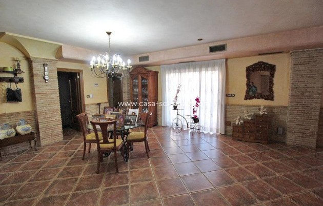 Herverkoop - Villa - Formentera de Segura - C- Cooperativa