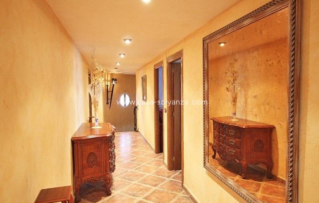 Herverkoop - Villa - Formentera de Segura - C- Cooperativa