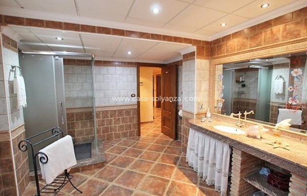 Herverkoop - Villa - Formentera de Segura - C- Cooperativa