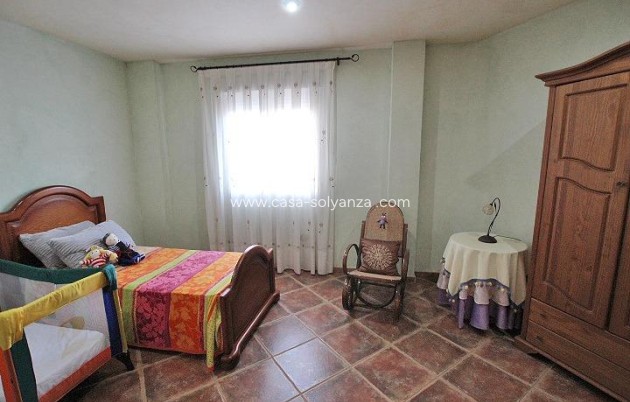 Herverkoop - Villa - Formentera de Segura - C- Cooperativa