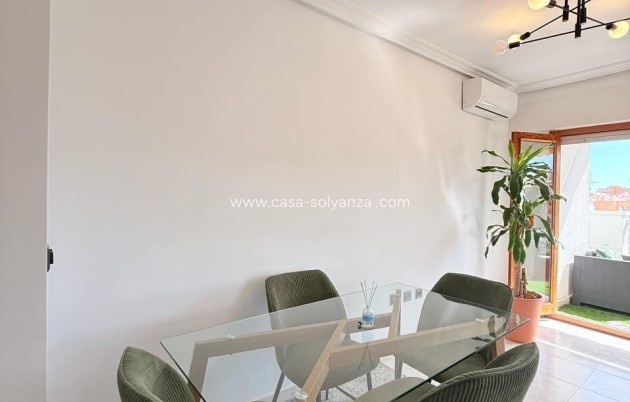 Herverkoop - Appartement / flat - Torrevieja - Playa del Cura