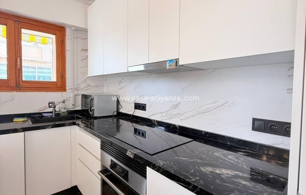 Herverkoop - Appartement / flat - Torrevieja - Playa del Cura