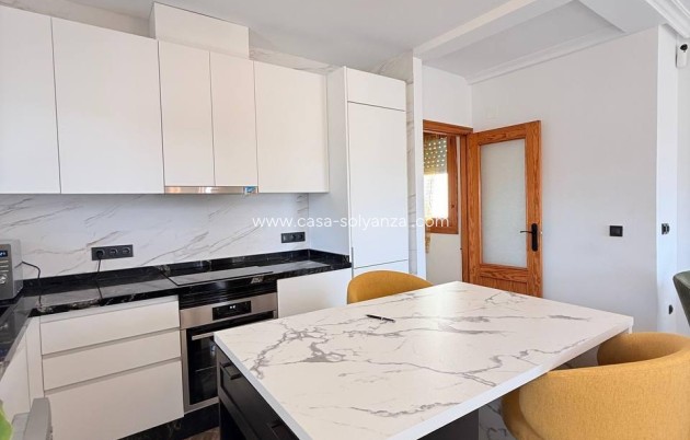Herverkoop - Appartement / flat - Torrevieja - Playa del Cura