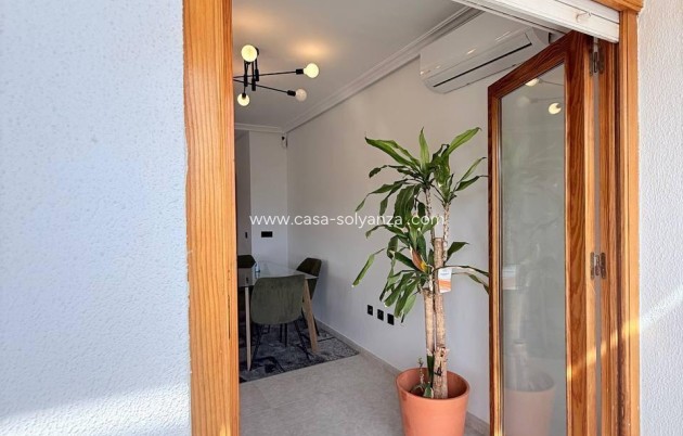 Herverkoop - Appartement / flat - Torrevieja - Playa del Cura