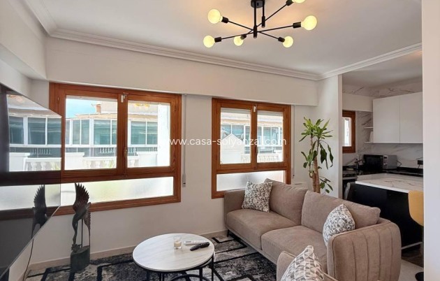 Herverkoop - Appartement / flat - Torrevieja - Playa del Cura