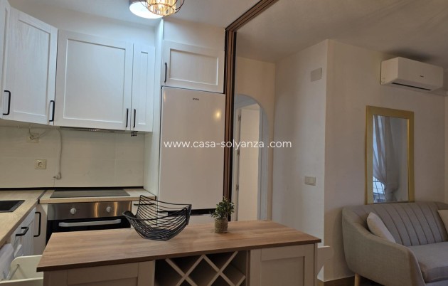 Herverkoop - Appartement / flat - Torrevieja - Cala Ferris