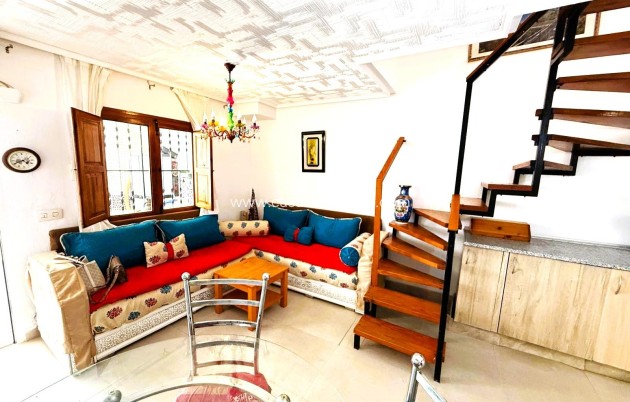 Herverkoop - Herenhuis - Torrevieja - El chaparral