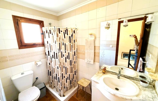 Herverkoop - Herenhuis - Torrevieja - El chaparral