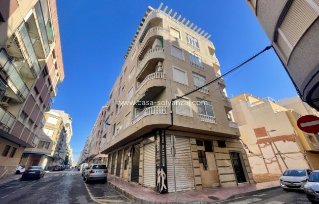 Herverkoop - Appartement / flat - Torrevieja - Costa Blanca