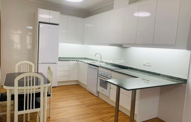 Herverkoop - Appartement / flat - Torrevieja - Playa del Cura