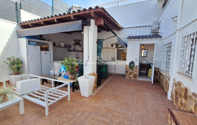 Wiederverkauf - Villa - Torrevieja - Los Balcones