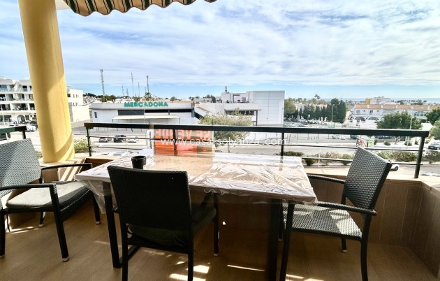 Wiederverkauf - Wohnung - Campoamor R-5