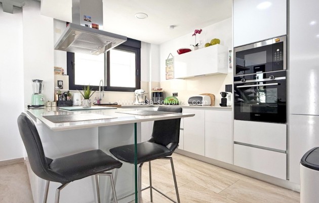 Herverkoop - Villa - Orihuela Costa - Villamartín