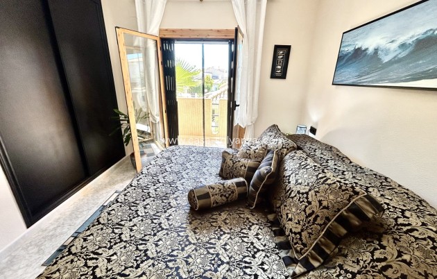 Wiederverkauf - Stadthaus - Playa Flamenca