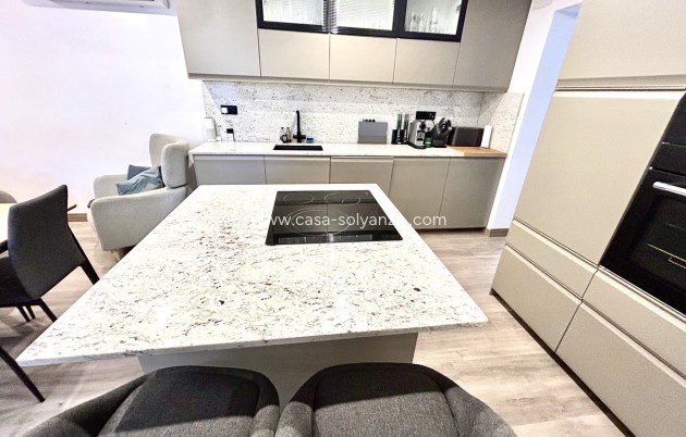 Wiederverkauf - Stadthaus - San Miguel de Salinas