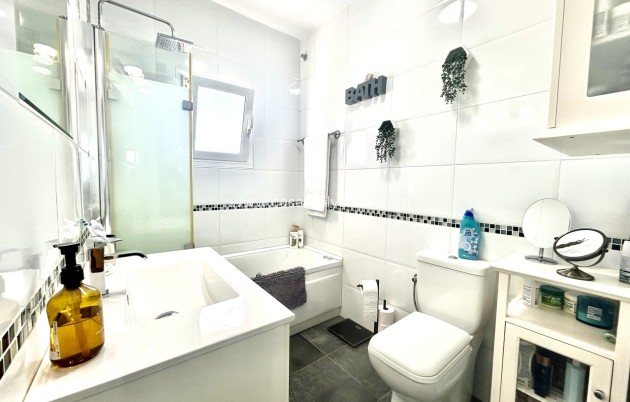 Wiederverkauf - Villa - Villamartin - Costa Blanca