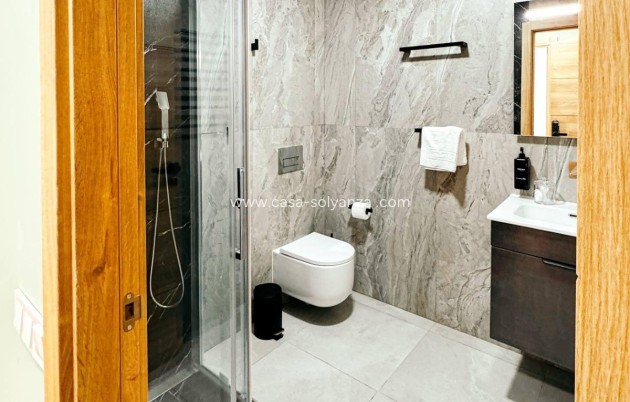 Herverkoop - Reclame - Torrevieja - Center