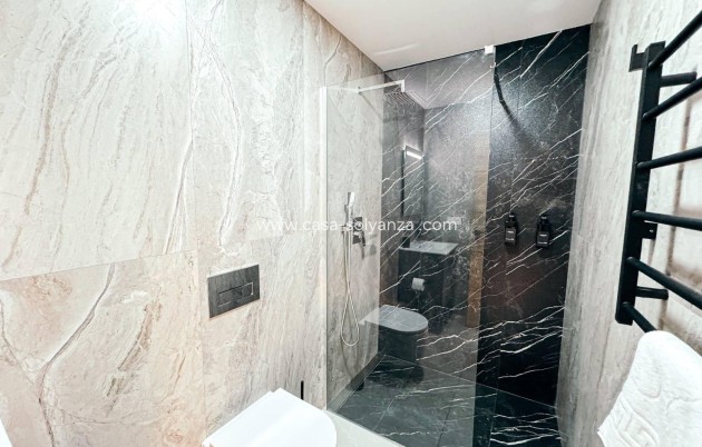 Herverkoop - Reclame - Torrevieja - Center