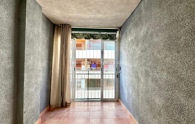 Herverkoop - Appartement / flat - Torrevieja - Acequion