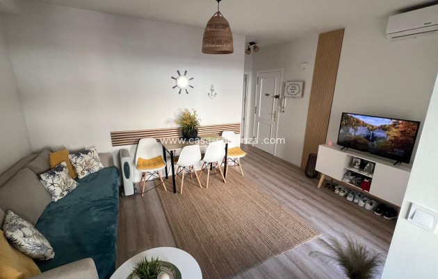 Herverkoop - Appartement / flat - Torrevieja - Center