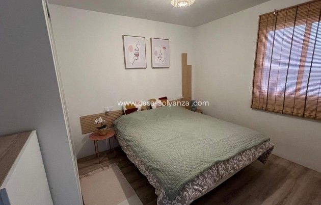 Herverkoop - Appartement / flat - Torrevieja - Center