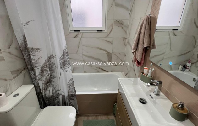 Herverkoop - Appartement / flat - Torrevieja - Center
